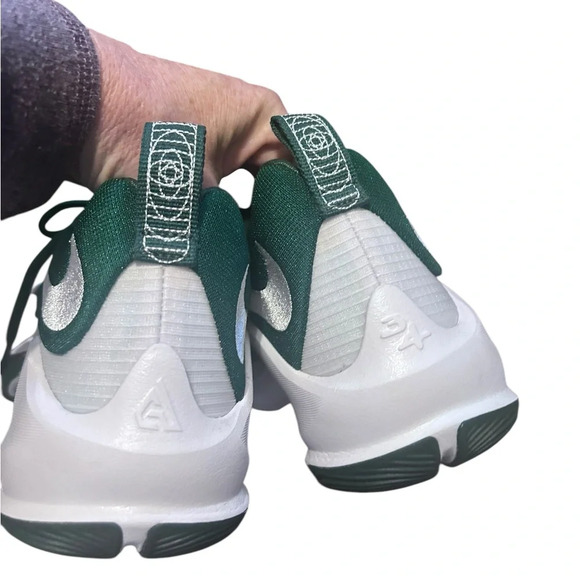 NWOT Nike Zoom Freak 3 Green/White Sneakers size 8.5 - Picture 4 of 7